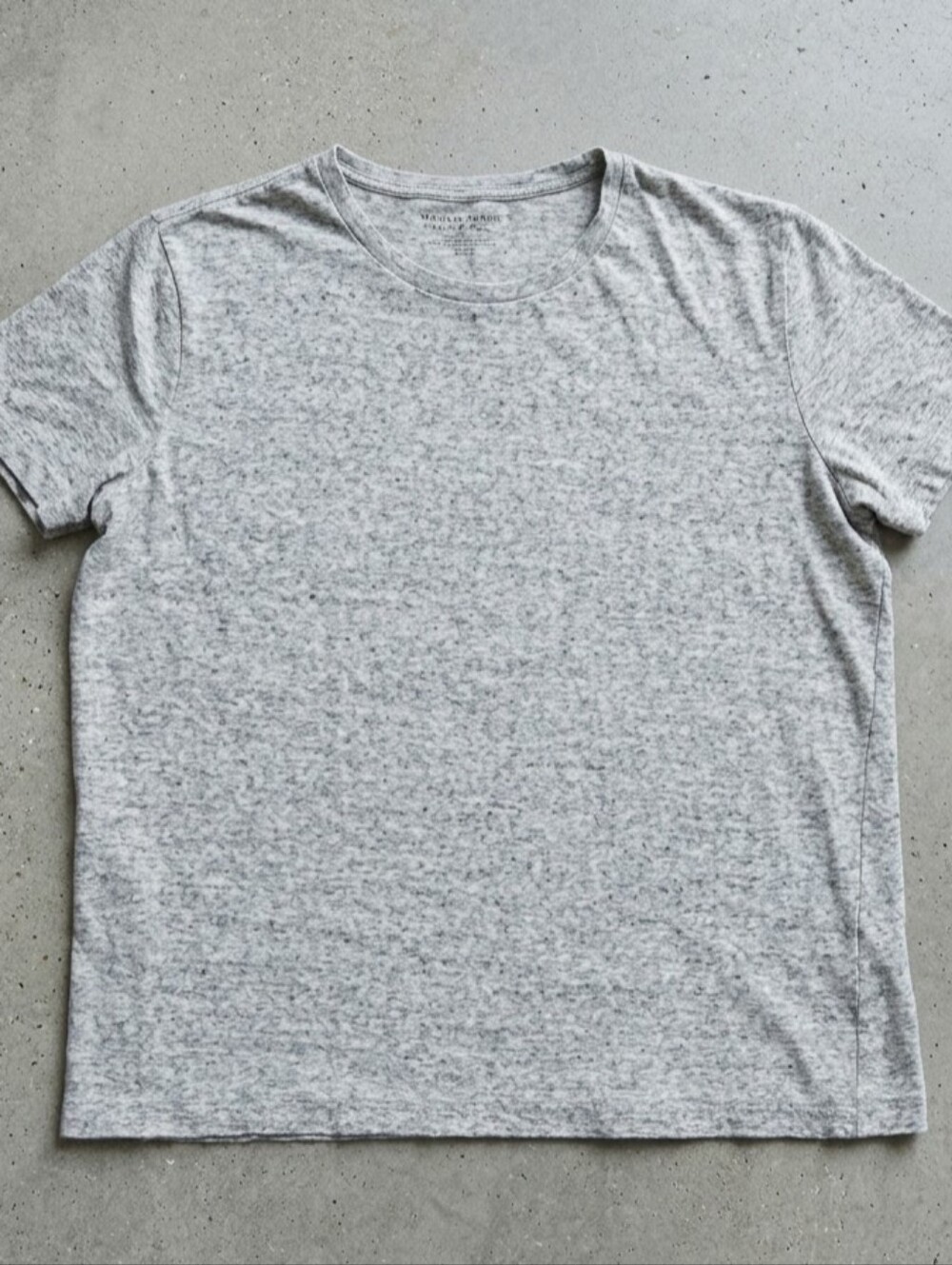 Banana Republic Soft Heather Gray Crewneck Tee Size XL